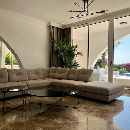 Carrington Holidays Hébergement de vacances