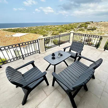 Carrington Holidays * Girne