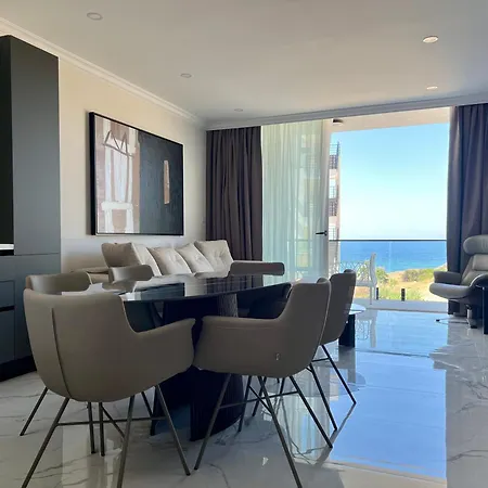 Feriehus Carrington Holidays Kyrenia (Northern Cyprus)