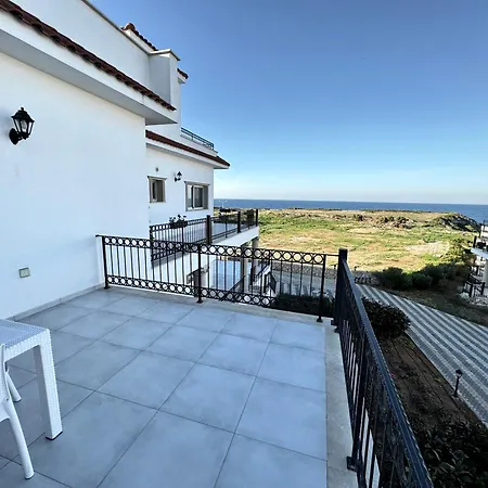 Carrington Holidays Prázdninový dům Kyrenia (Northern Cyprus)