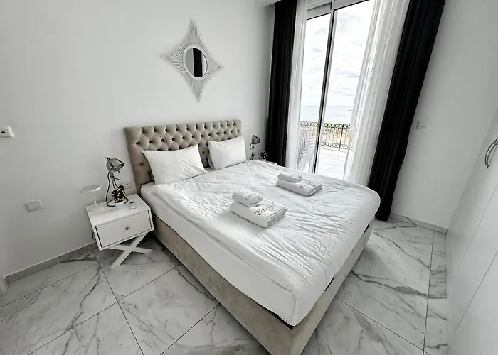 別荘 Carrington Holidays *