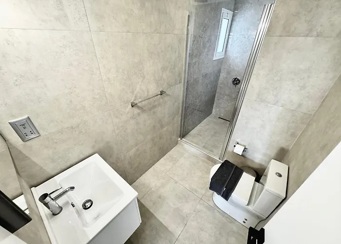 Carrington Holidays 別荘 *