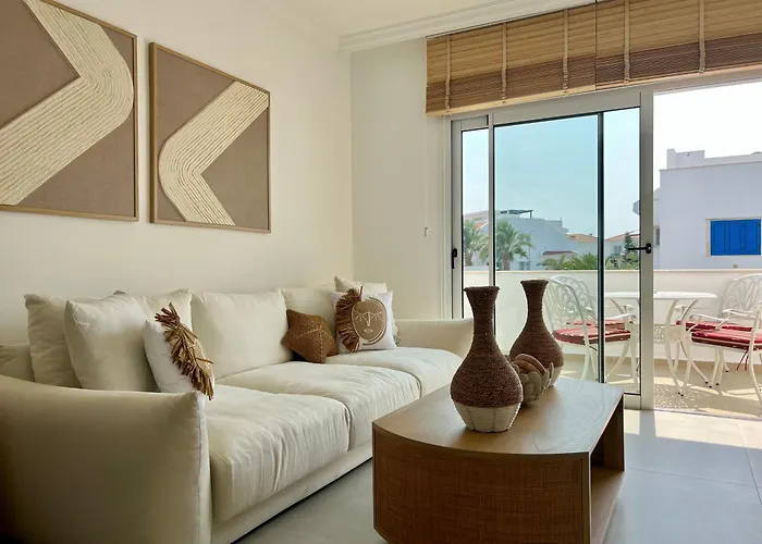 別荘 Carrington Holidays